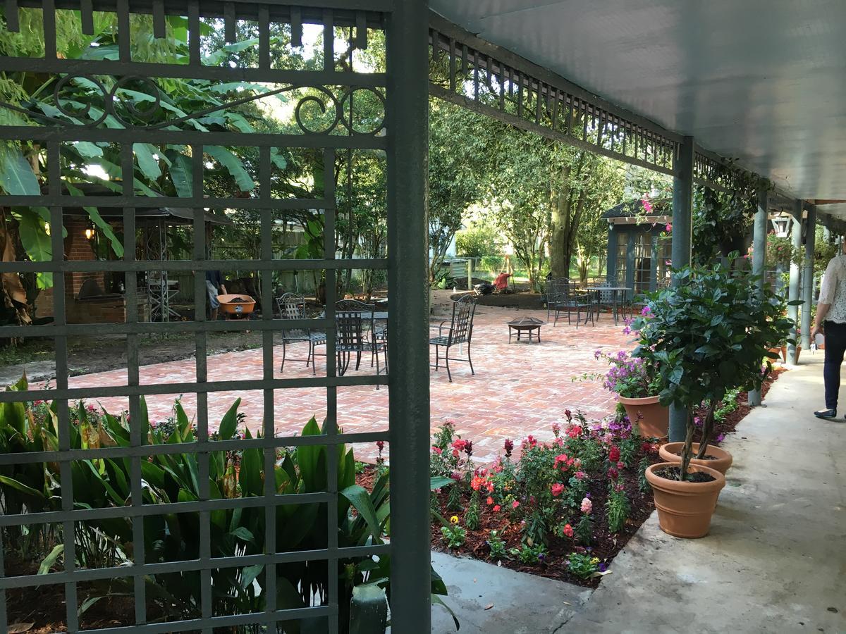 Maison Mouton Bed & Breakfast Lafayette Exterior photo