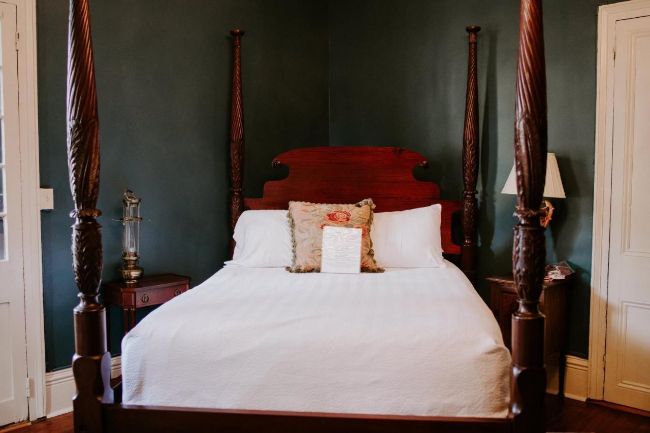 Maison Mouton Bed & Breakfast Lafayette Exterior photo