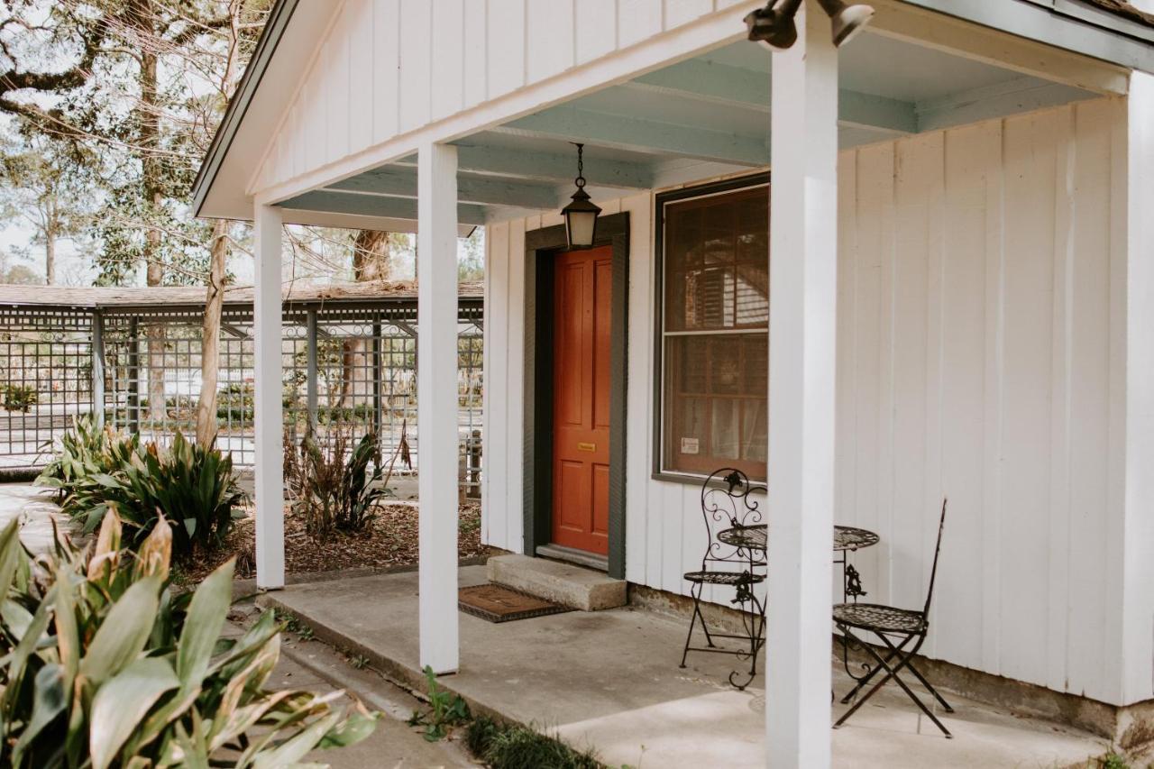 Maison Mouton Bed & Breakfast Lafayette Exterior photo