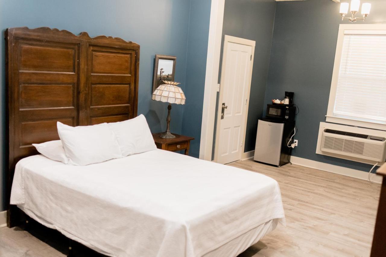 Maison Mouton Bed & Breakfast Lafayette Exterior photo