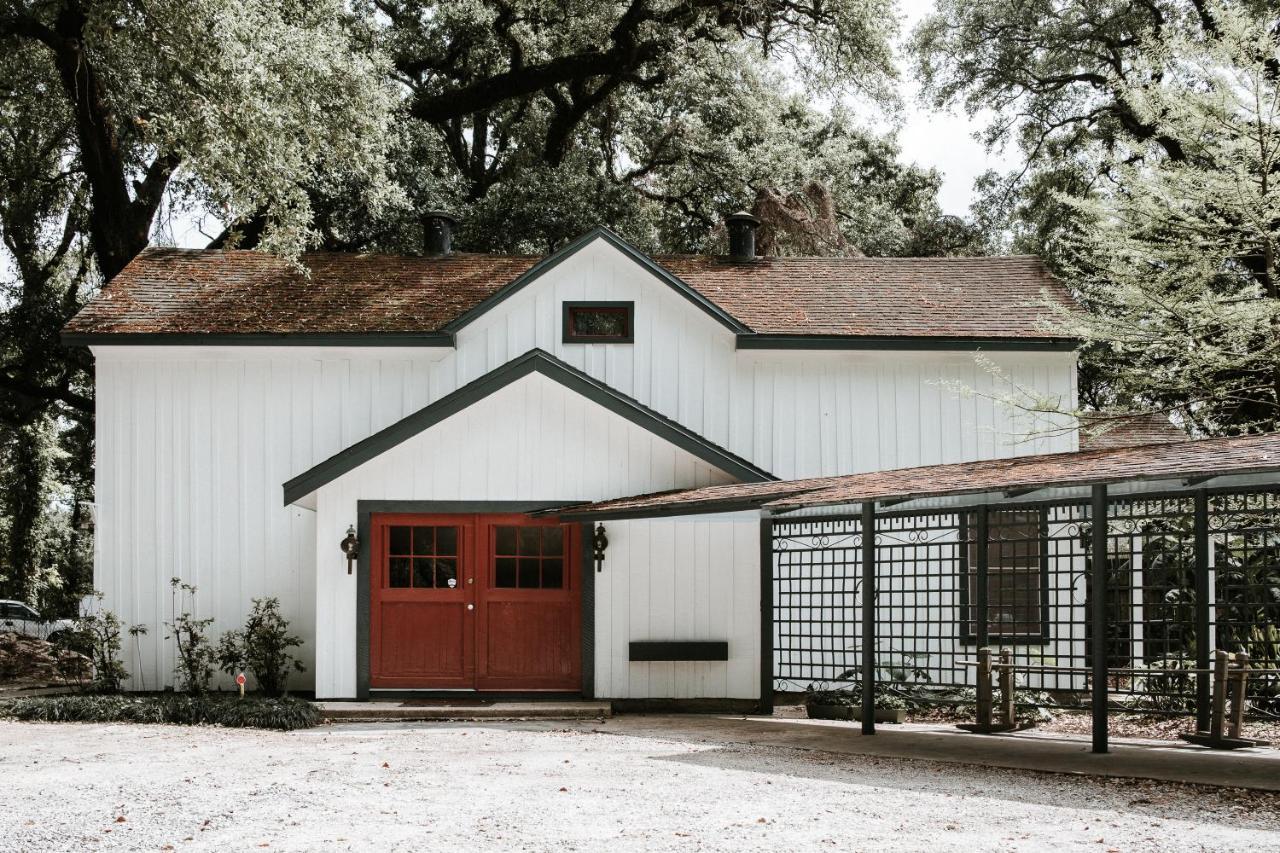 Maison Mouton Bed & Breakfast Lafayette Exterior photo